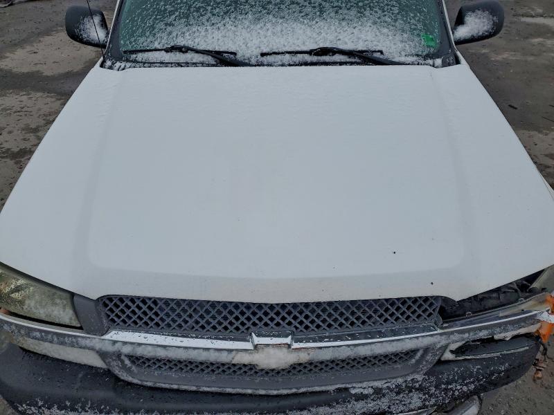 Photo 11 from auction – 2004 CHEVROLET SILVERADO with VIN 1GCHC24U84E291598