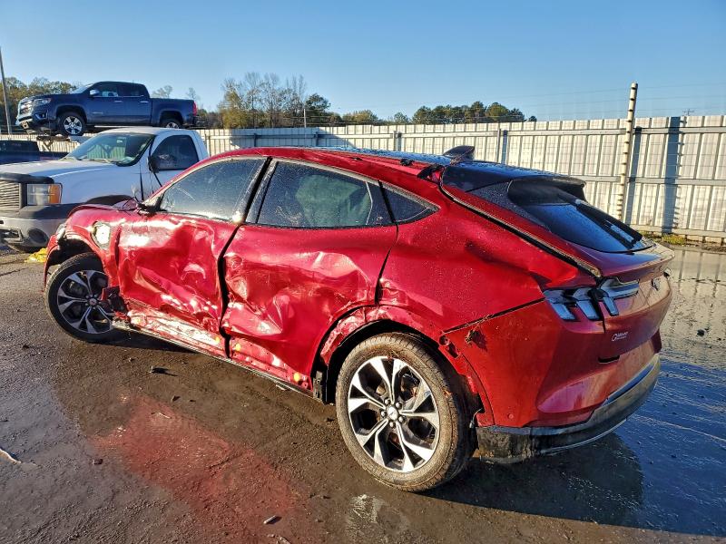 Photo 2 from auction – 2021 FORD MUSTANG MACH-E with VIN 3FMTK3RM0MMA65413