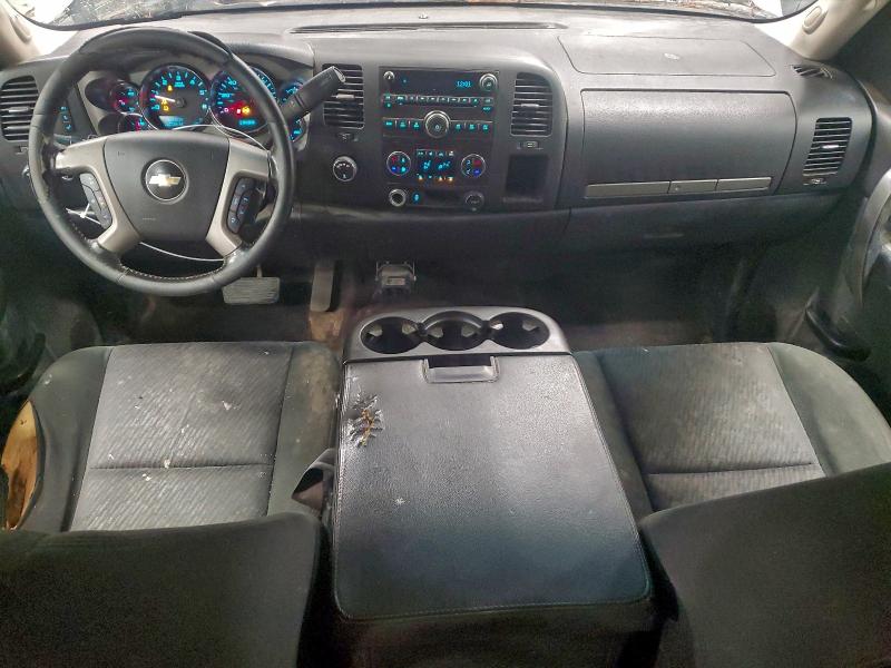 Photo 8 from auction – 2013 CHEVROLET SILVERADO with VIN 1GCRKSE72DZ177587