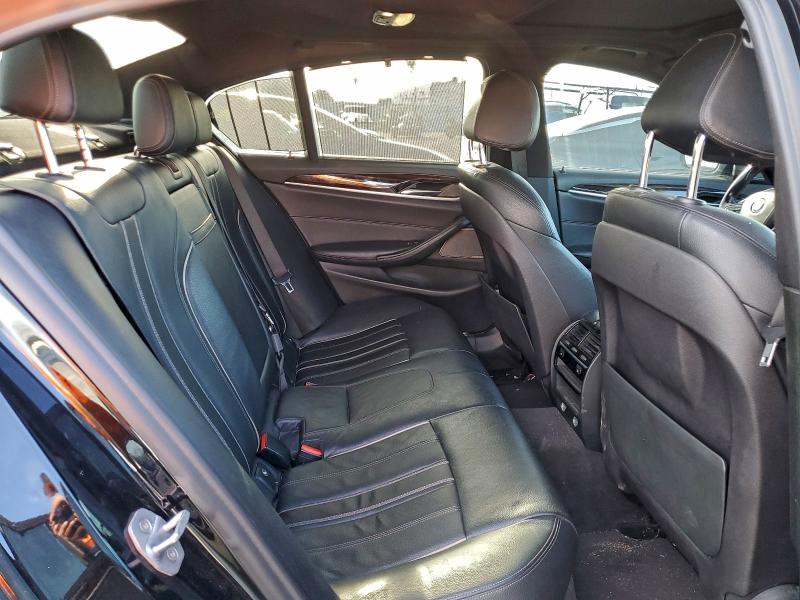 Photo 10 from auction – 2018 BMW 530E with VIN WBAJA9C59JB032879