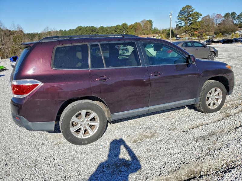Photo 3 from auction – 2011 TOYOTA HIGHLANDER with VIN 5TDZA3EH2BS012350