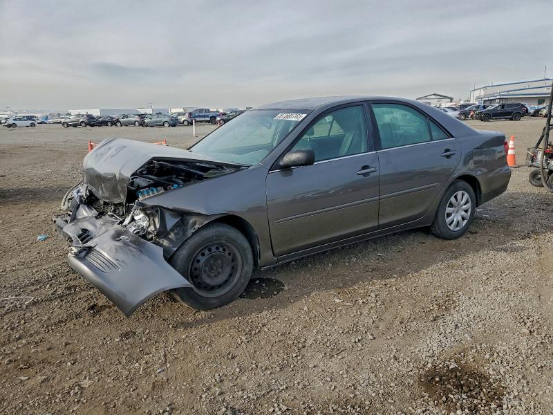 TOYOTA CAMRY 2005 with VIN 4T1BE32K25U971359 - Photo from auction