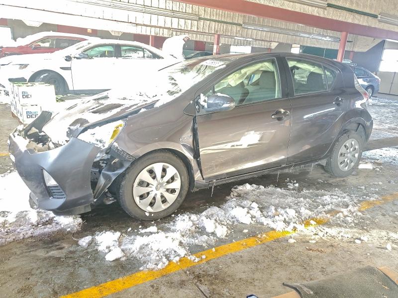 TOYOTA PRIUS C 2014 with VIN JTDKDTB31E1571603 - Photo from auction