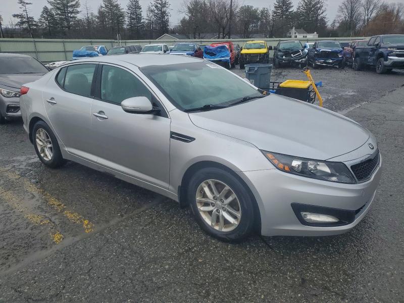 Photo 4 from auction – 2013 KIA OPTIMA LX with VIN KNAGM4A72D5345851