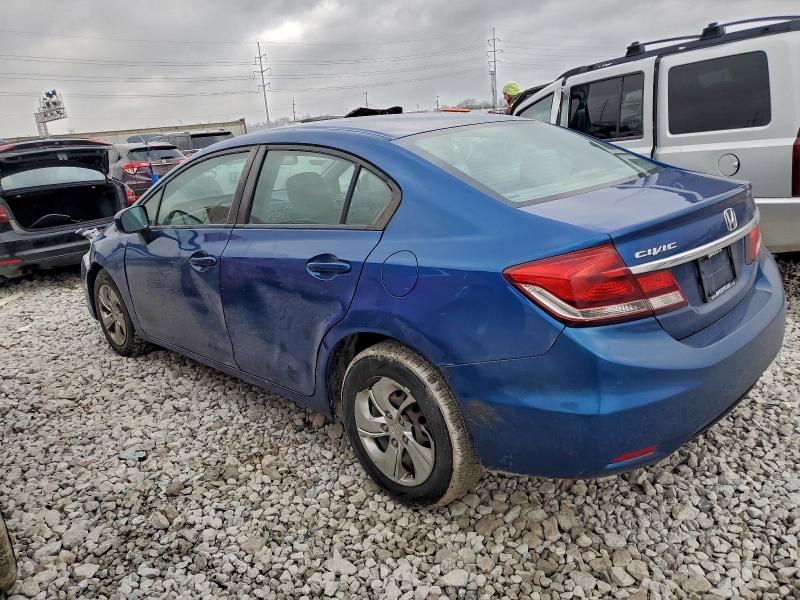 Photo 2 from auction – 2015 HONDA CIVIC LX with VIN 19XFB2F52FE252528