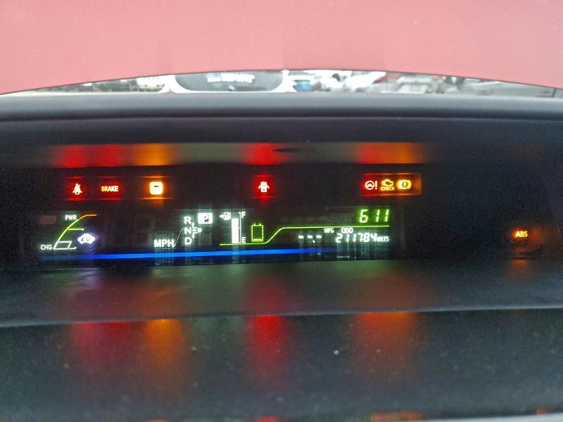 Photo 9 from auction – 2013 TOYOTA PRIUS V with VIN JTDZN3EUXD3191548