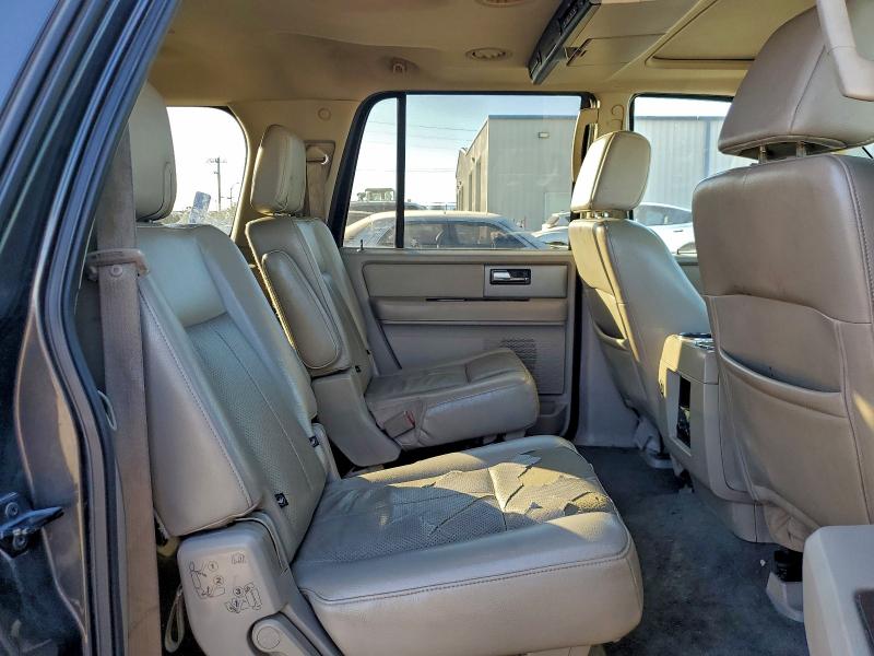 Photo 11 from auction – 2007 FORD EXPEDITION with VIN 1FMFK19537LA11510