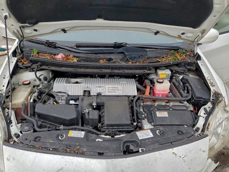 Photo 12 from auction – 2015 TOYOTA PRIUS with VIN JTDKN3DUXF2000111