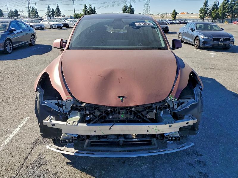 Photo 5 from auction – 2021 TESLA MODEL Y with VIN 5YJYGDED8MF103496