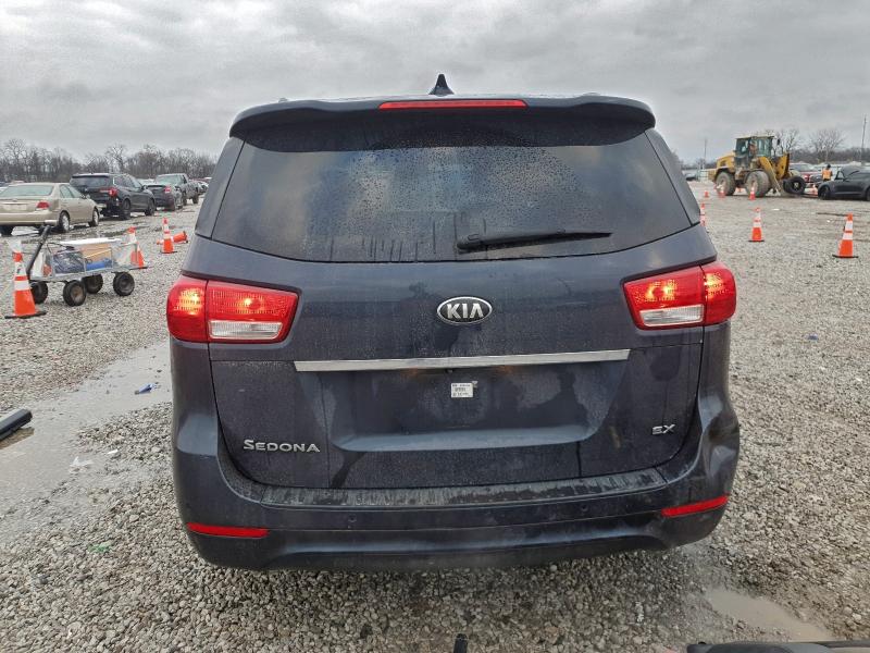 Photo 6 from auction – 2016 KIA SEDONA EX with VIN KNDMC5C11G6130760