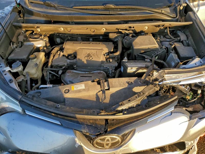Photo 12 from auction – 2018 TOYOTA RAV4 LIMIT with VIN 2T3DFREV1JW721448