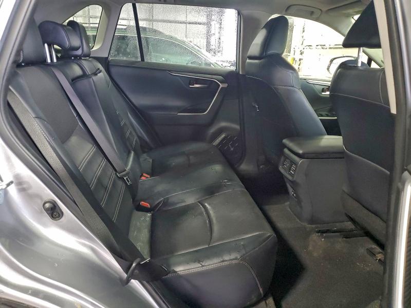 Photo 11 from auction – 2020 TOYOTA RAV4 LIMIT with VIN JTMN1RFV5LD060475