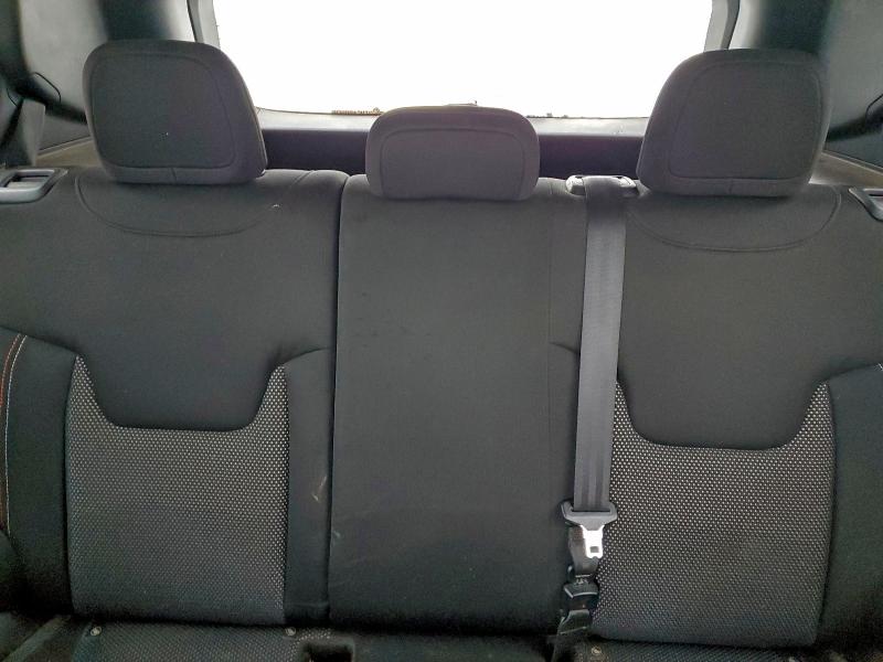 Photo 10 from auction – 2016 JEEP RENEGADE L with VIN ZACCJBBW1GPC91295