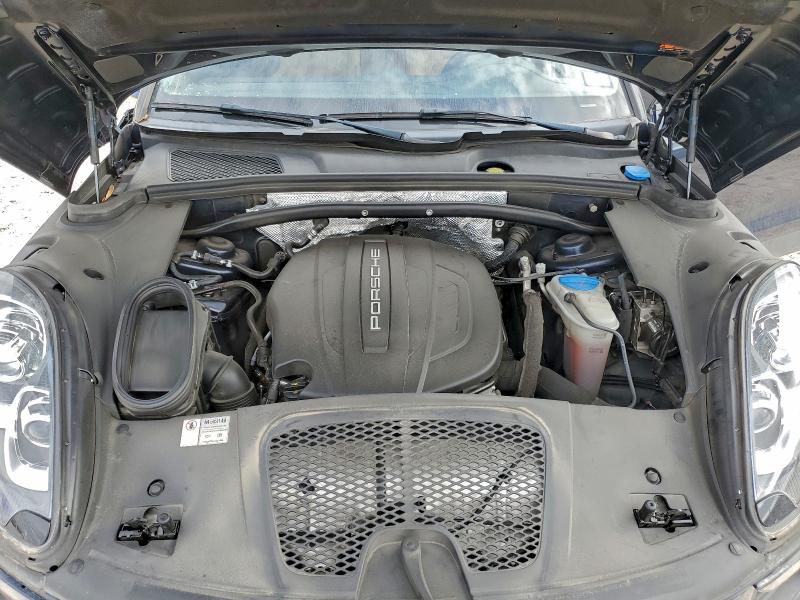 Photo 12 from auction – 2017 PORSCHE MACAN with VIN WP1AA2A54HLB80616