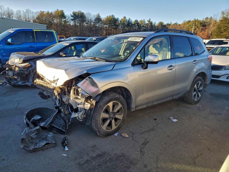SUBARU FORESTER 2 2018 with VIN JF2SJAEC4JG470640 - Photo from auction