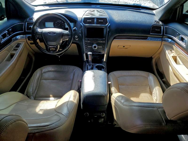 Photo 8 from auction – 2017 FORD EXPLORER L with VIN 1FM5K7F81HGD24403