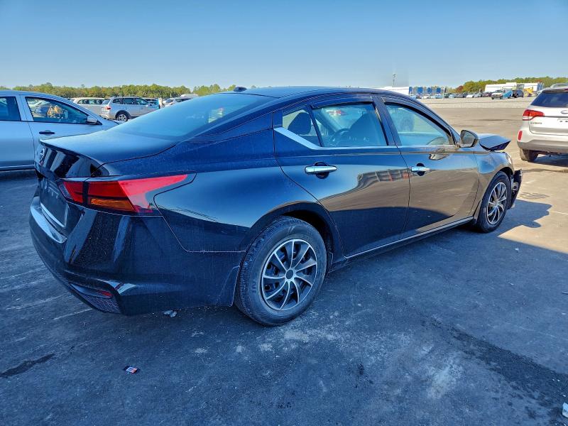 Photo 3 from auction – 2019 NISSAN ALTIMA S with VIN 1N4BL4BV0KC242391