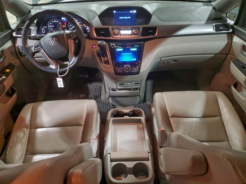 Photo 8 from auction – 2017 HONDA ODYSSEY with VIN 5FNRL5H69HB016196