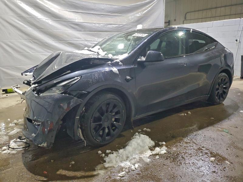 TESLA MODEL Y 2024 with VIN 7SAYGDEE5RA279275 - Photo from auction