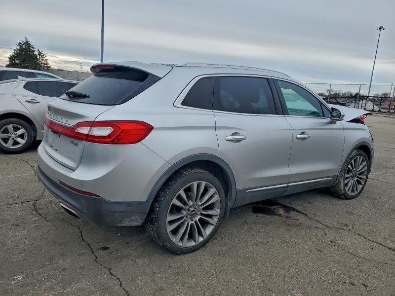 Photo 3 from auction – 2016 LINCOLN MKX RESERV with VIN 2LMTJ8LP3GBL20228