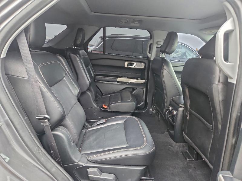 Photo 11 from auction – 2021 FORD EXPLORER L with VIN 1FMSK7FH4MGA22455