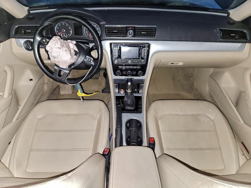 Photo 8 from auction – 2013 VOLKSWAGEN PASSAT SE with VIN 1VWBP7A33DC019097