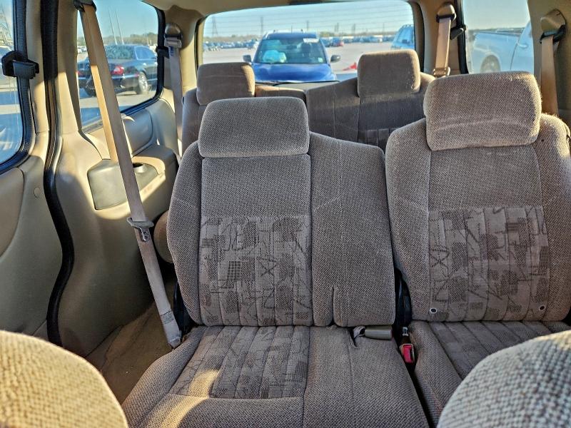 Photo 10 from auction – 2004 PONTIAC MONTANA with VIN 1GMDX03E04D240356