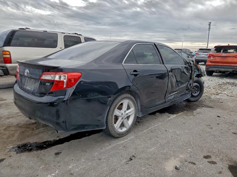Photo 3 from auction – 2014 TOYOTA CAMRY L with VIN 4T1BF1FK1EU322812