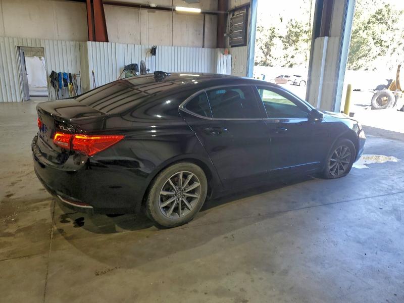 Photo 3 from auction – 2018 ACURA TLX with VIN 19UUB1F3XJA000295