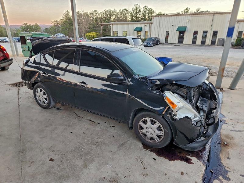 Photo 4 from auction – 2015 NISSAN VERSA S with VIN 3N1CN7APXFL863325