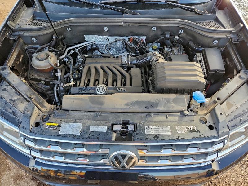 Photo 12 from auction – 2018 VOLKSWAGEN ATLAS SEL with VIN 1V2NR2CA6JC573852