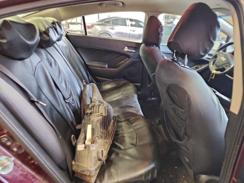 Photo 10 from auction – 2017 KIA FORTE LX with VIN 3KPFK4A78HE054690