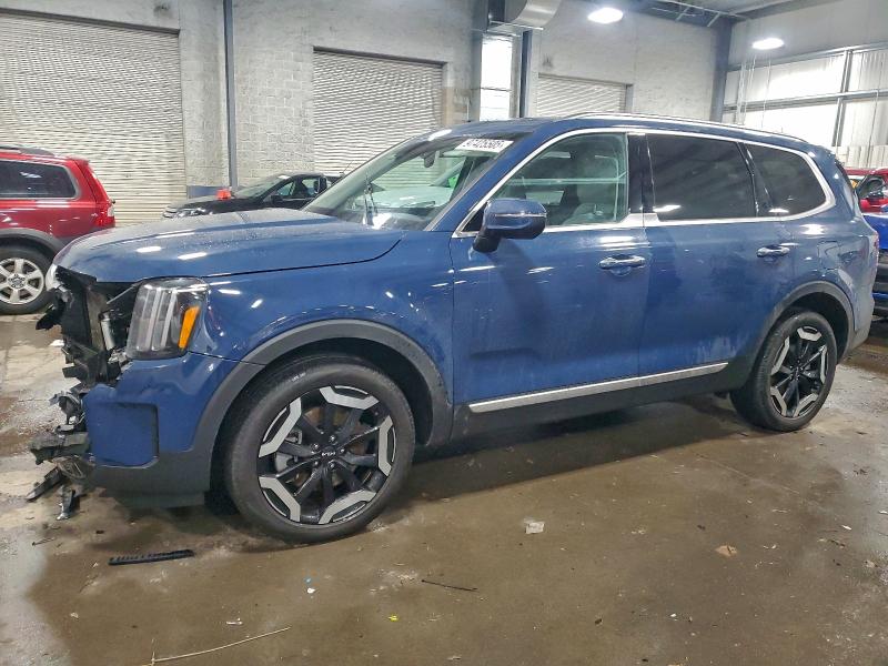 KIA TELLURIDE 2023 with VIN 5XYP6DGC5PG403979 - Photo from auction