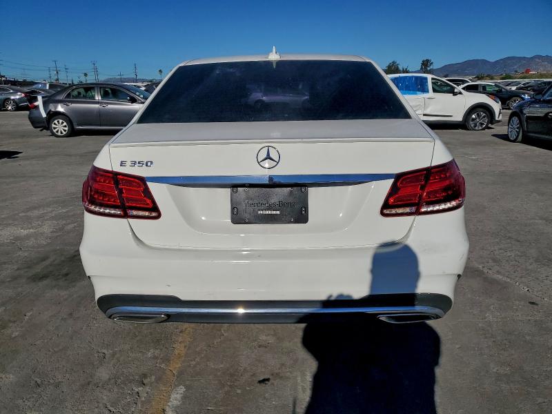 Photo 6 from auction – 2016 MERCEDES-BENZ E 350 with VIN WDDHF5KB5GB251579