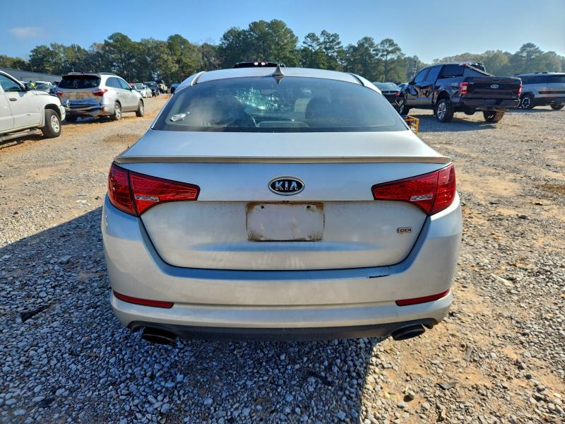 Photo 6 from auction – 2011 KIA OPTIMA LX with VIN KNAGM4A72B5102425