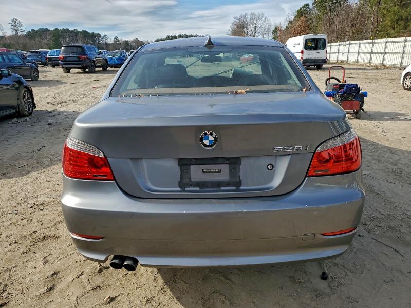 Photo 6 from auction – 2010 BMW 528 XI with VIN WBANV1C56AC388630