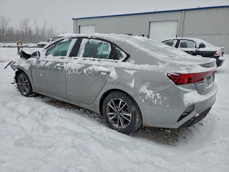Photo 2 from auction – 2023 KIA FORTE LX with VIN 3KPF24AD0PE611077