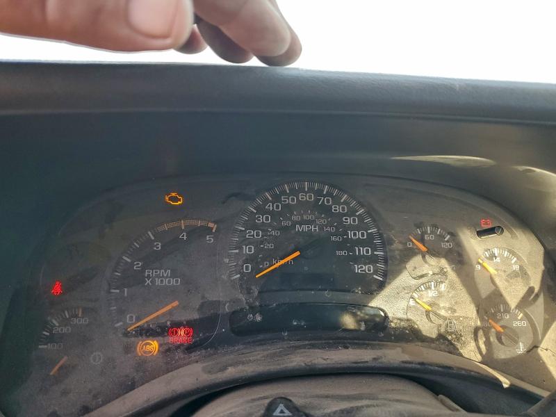 صورة رقم 9 من المزاد - 2004 CHEVROLET SILVERADO مع VIN 1GCHK29104E124072