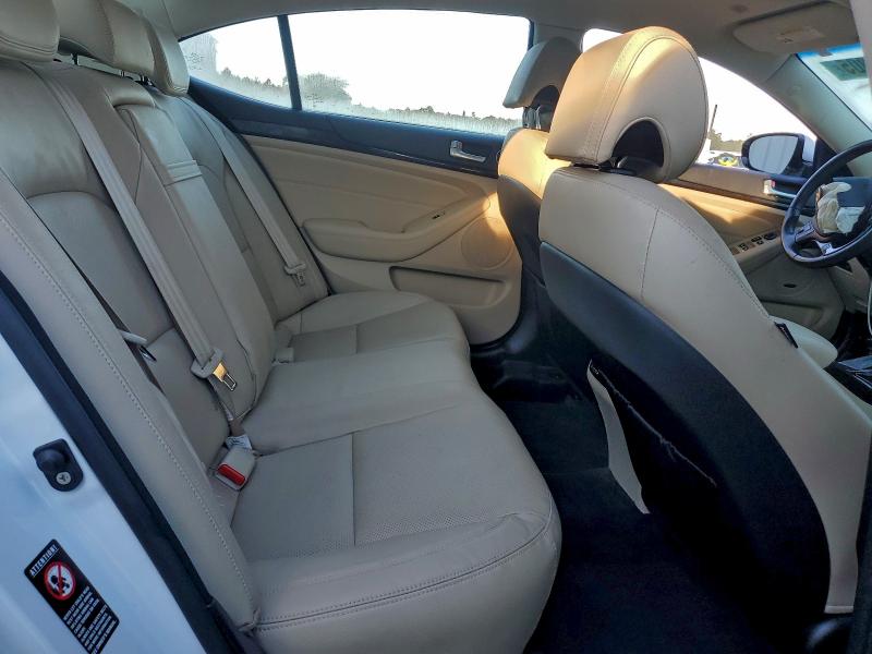 Photo 10 from auction – 2016 KIA CADENZA with VIN KNALN4D70G5221122
