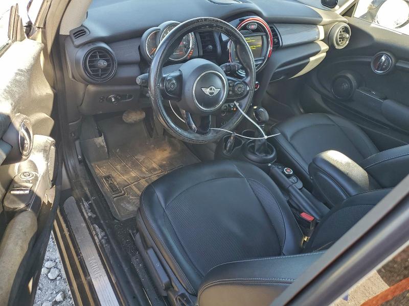 Photo 8 from auction – 2017 MINI COOPER with VIN WMWXP5C36H3C64461