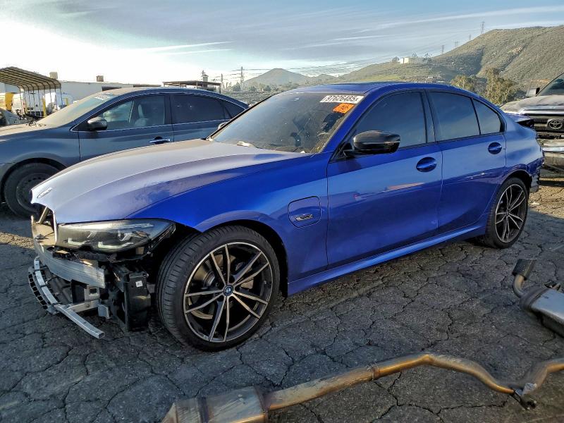 BMW 330 2022 with VIN 3MW5P7J08N8C59015 - Photo from auction