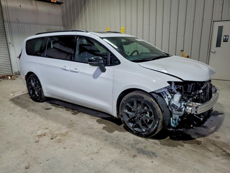 Photo 4 from auction – 2026 CHRYSLER PACIFICA L with VIN 2C4RC1GG9TR162534