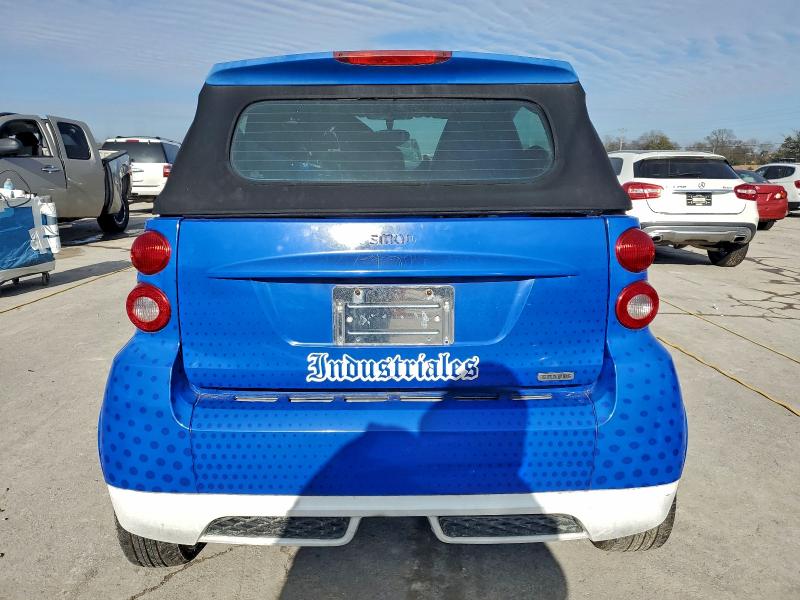 Photo 6 from auction – 2011 SMART FORTWO PAS with VIN WMEEK3BAXBK443000