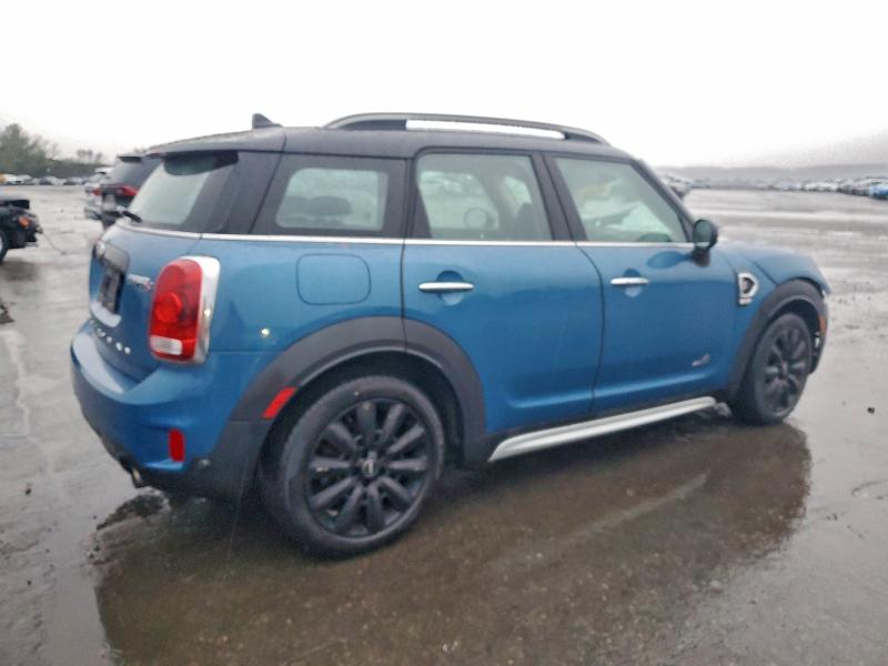 Photo 3 from auction – 2017 MINI COOPER S C with VIN WMZYT5C35H3D80933