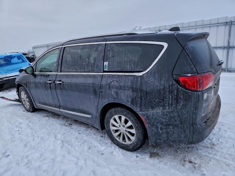 Photo 2 from auction – 2019 CHRYSLER PACIFICA T with VIN 2C4RC1BG4KR665619