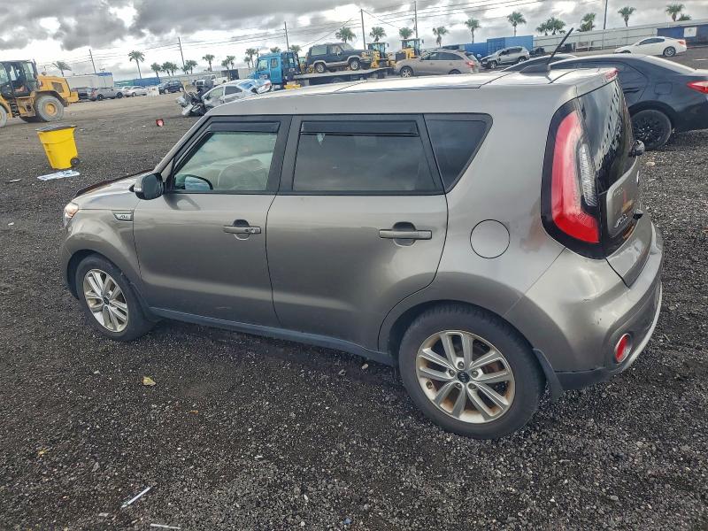 Фото 2 с аукциона – 2017 KIA SOUL + с VIN KNDJP3A55H7434817