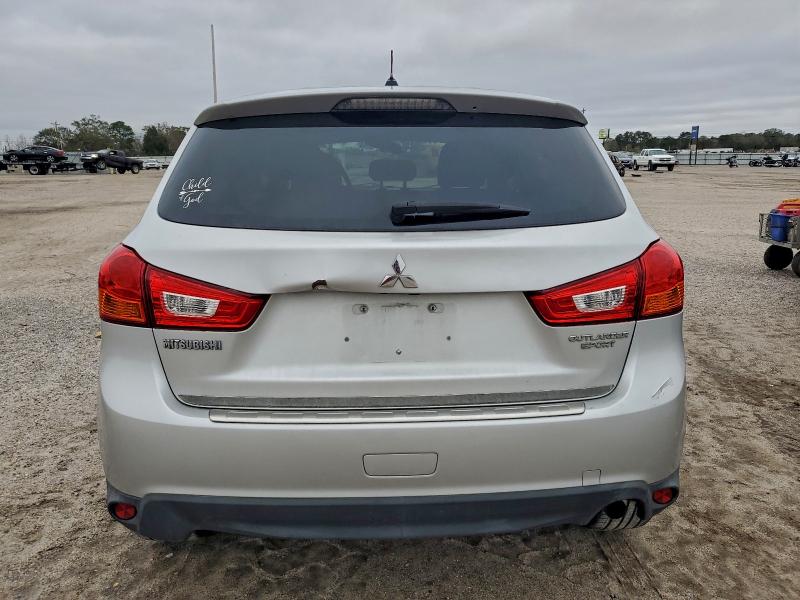 Photo 6 from auction – 2014 MITSUBISHI OUTLANDER with VIN 4A4AP3AU1EE017671