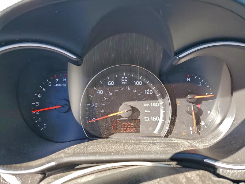 Photo 9 from auction – 2015 KIA SORENTO LX with VIN 5XYKT4A64FG650253