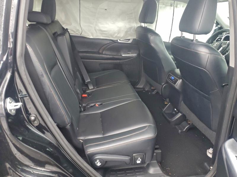 Photo 10 from auction – 2016 TOYOTA HIGHLANDER with VIN 5TDJKRFH8GS267572