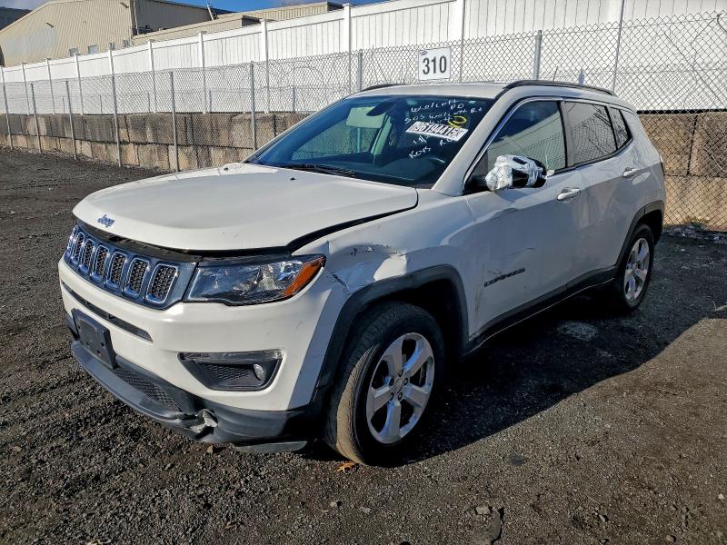 Фото 1 с аукциона – 2019 JEEP COMPASS LA с VIN 3C4NJDBB9KT690295